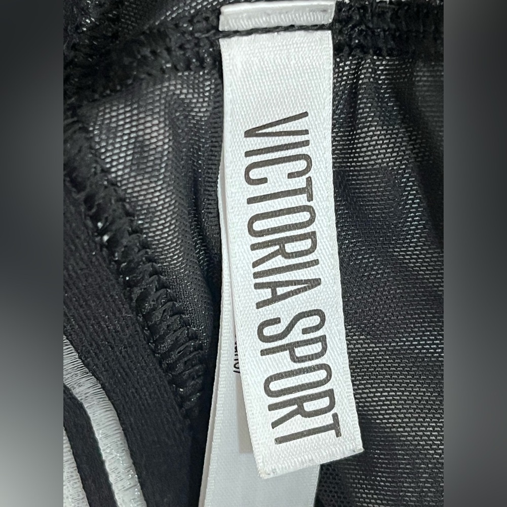 Victoria Sport Secret Black & White Geometric Striped Halter Sports Bra Medium - Picture 14 of 16